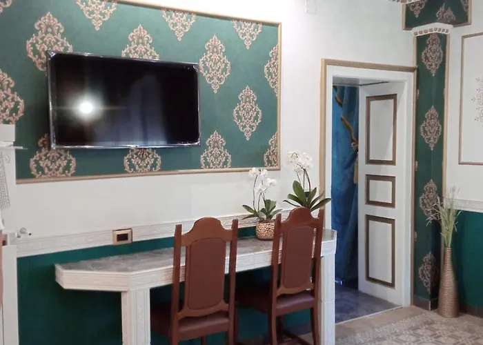 Evelina Bad And Breakfast Restaurant Gurmet