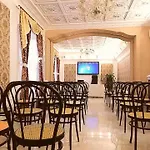 Evelina Bad And Breakfast Restaurant Gurmet