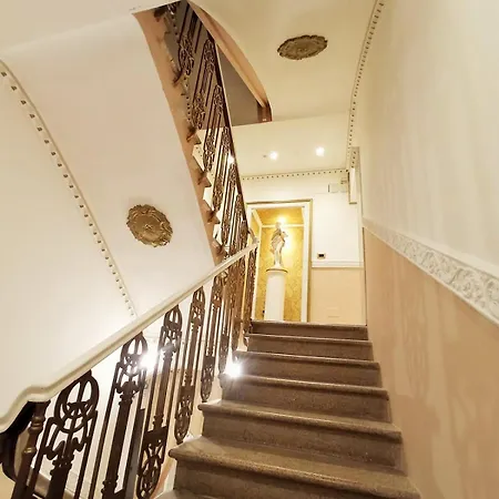 호텔 Evelina Bad And Breakfast Restaurant Gurmet 5*