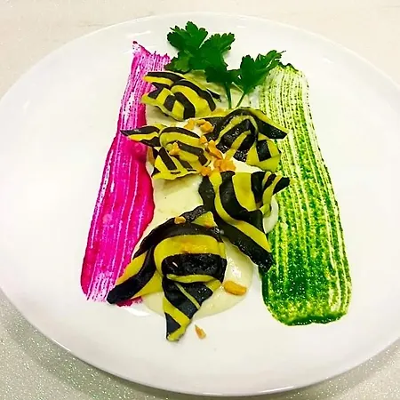 Evelina Bad And Breakfast Restaurant Gurmet Otel